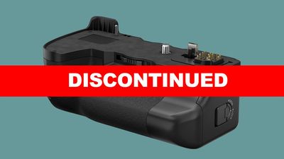 Confirmed: Fujifilm has officially discontinued both battery grips for its flagship mirrorless cameras, the X-H2 and X-H2S