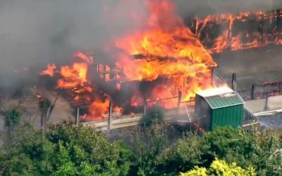 Wildfire alert for London as temperatures soar in heatwave towards record 34C for May
