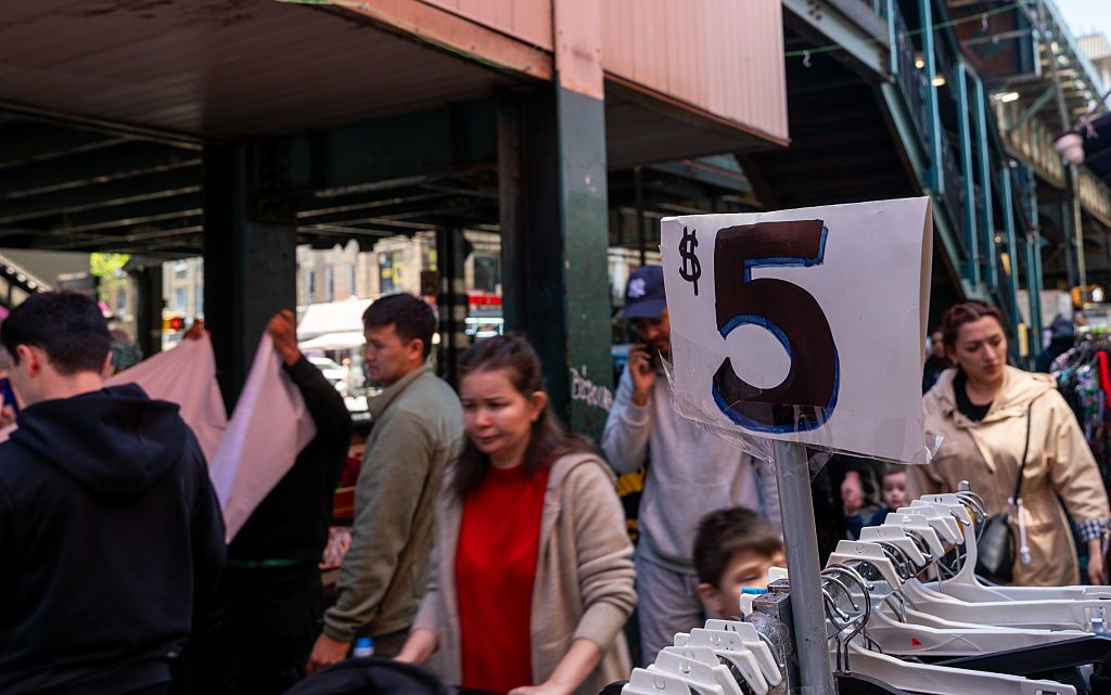 American Economic Confidence Hits Four-Year Low, Poll…