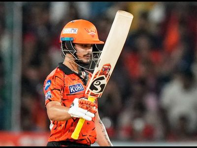 IPL 2026 SRHvsRCB: Sunrisers Hyderabad sets daunting target of 256 against Royal Challengers Bengaluru