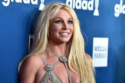 Britney Spears asked cop to sit with her during arrest: ‘I don’t want to be by myself’