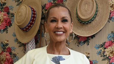 Wedding season calling, Vanessa Williams' butter yellow dress and coat co-ord would make the perfect mother of the bride look