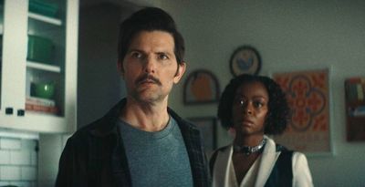 ‘The Saviors’ Review: A Psychological Thriller That Has Its Characters Asking “Am I the Problem?”