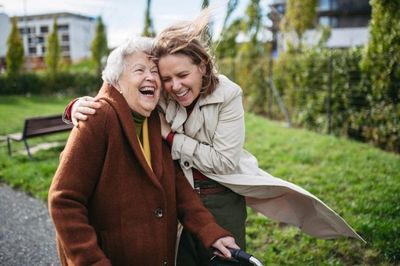 Tennessee Retirees Face New In-Home Caregiver Contract Rules Designed to Protect Finances