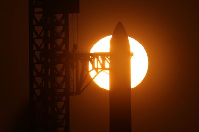 SpaceX launches its biggest, most beefed-up Starship yet on a test flight
