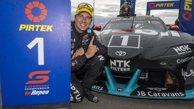 Mostert wins Tasmania opener in Supercars title defence