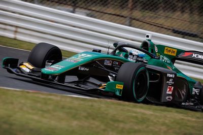 Super Formula Suzuka: Sacha Fenestraz wins hectic opening race