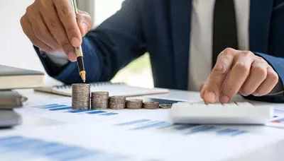 FIIs sell over Rs 30K crore worth of Indian equities in May as outflows swell to Rs 2.22 lakh crore. What lies ahead?
