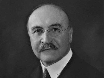 In 1907, a chemist tried replacing shellac for cables and searched for a better wire coating, which ended up creating the world’s first synthetic plastic