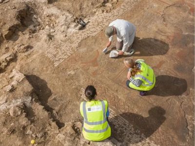 A farmer son’s routine field dig led to strange patterns, which are rewriting what experts knew about Roman Britain