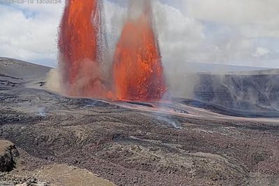 Hawaii’s Big Island rocked by 6.0 magnitude earthquake as forecasts suggest volcano could erupt in coming days