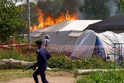 Ebola patients flee as second treatment center is set on fire in Congo