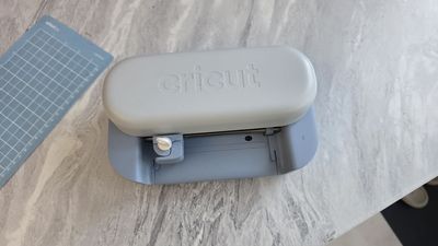 Tested: Cricut's new Joy 2 machine is teeny tiny (but mighty powerful), and I love it