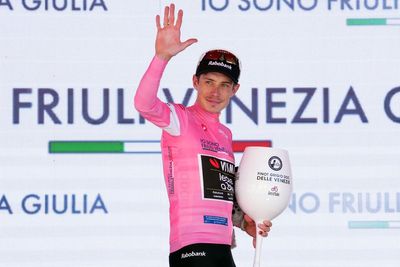 Jonas Vingegaard moves into pink with huge stage 14 Giro d’Italia win
