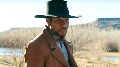 The Seven-Word Response Jonathan Majors Had After Falling Out Of A Window On His New Movie’s Set