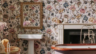 If You Want a Personalized Space That Actually Feels Unique, You Need to Try This Theatrical Bathroom Trend