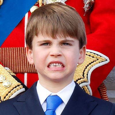 Prince Louis Leaves Evidence of One Very Messy Snack "Throughout the Car" During the "Chaotic" School Run, According to Prince William