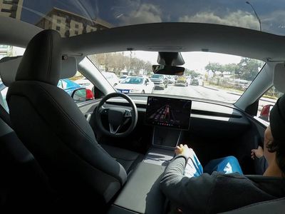Bangladesh puts AI in driving seat to tackle terrible traffic