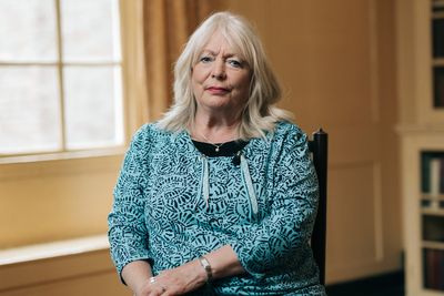 Alison Steadman reads ‘Recuerdo’ in memory of her parents and two ‘lovely’ sisters