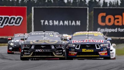 Feeney nabs Supercars win as Kostecki left frustrated