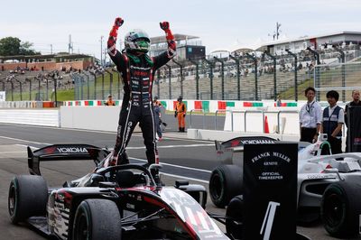 Super Formula Suzuka: Fukuzumi sees off Iwasa for Rookie Racing's first win