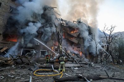 Putin launches huge attack on Ukraine with high speed missile and 600 drones after threatening revenge