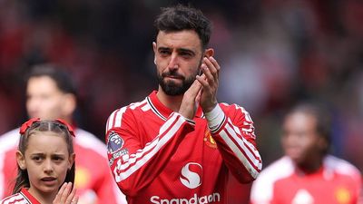 Bruno Fernandes Breaks Famous Premier League Assist Record on Final Day