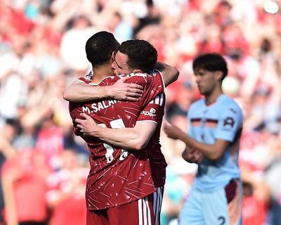 Liverpool held by Brentford as Anfield bids Salah and Robertson farewell