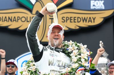 Rosenqvist wins 2026 Indy 500 in closest-ever finish