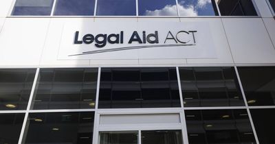 New funding for Legal Aid 'wholly inadequate', top law council says