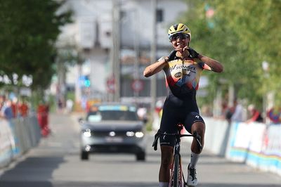 Antwerp Port Epic Ladies: Femke Markus solos to victory in SD Worx-Protime podium sweep