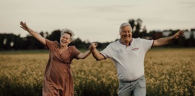 How to Dress for Old Age offers personal reflections and important lessons for facing life’s last act
