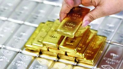 Silver soars Rs 5,000/kg, gold nears Rs 1.6 lakh/10 grams on US-Iran peace deal progress. Right time to buy?
