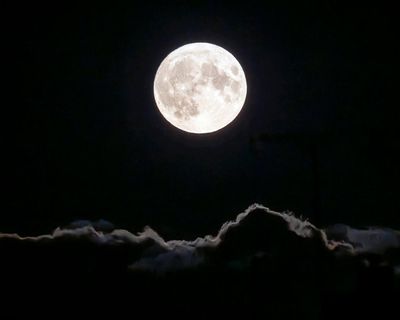 Starwatch: this week’s rare blue moon highlights the strange way we mark our calendar