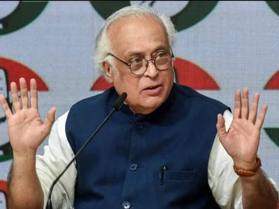 'Mantri Pradhan' should resign, 'Pradhan Mantri' owes answers: Congress on CBSE glitches