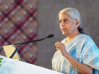 FM asks lenders to go beyond standard loans, design credit repayments around biz cycles
