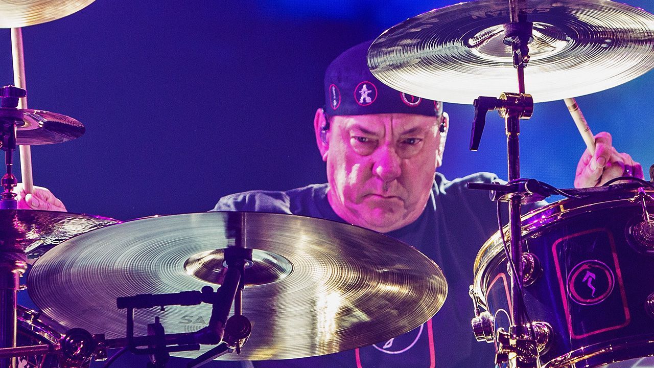 “It pissed Neil Peart off. He went back to his room…