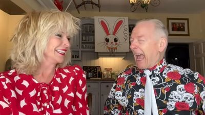 ‘What are you doing shaving my balls?!’: Rockstar suffers heart attack, left baffled as orderly gives him totally shorn scrotum