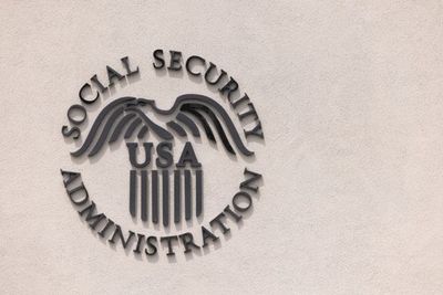 SSA Demands $20,000 Back: Overpayment Letters Target Relatives Years Later
