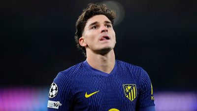 Julian Alvarez Transfer News: Diego Simeone Drops Unexpected Hint