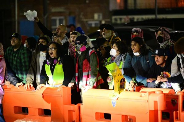 Protesters clash with ICE agents outside New Jersey detention center