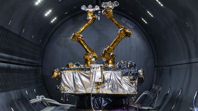 DARPA readies robotic deep-space repair satellite for 2026 launch
