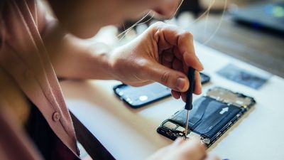 She handed a repair tech her iPhone and then the worst happened — here's how to protect your data and yourself