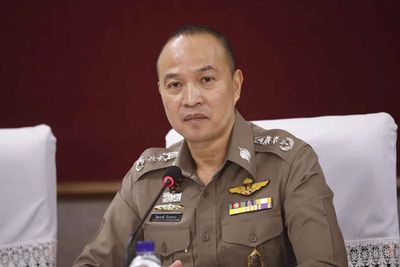 6 police officers linked to border smuggling network