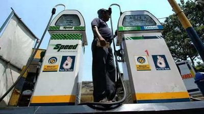 Petrol, Diesel price hiked again on May 26? Check latest rates in Delhi, Gurgaon, Faridabad and other cities as CNG gets costlier