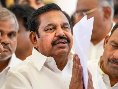 AIADMK chief hits out at TN govt's crop loan waiver, calls it ''scientific deception''