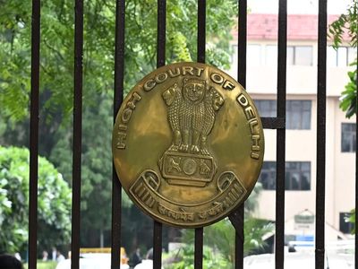Delhi High Court sets aside stay on eviction notice to Delhi Race Club