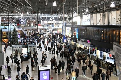 Train services at London Waterloo station delayed after reports of smoke on tracks