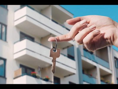 Do I need to convert my leasehold DDA flat to freehold to sell it?
