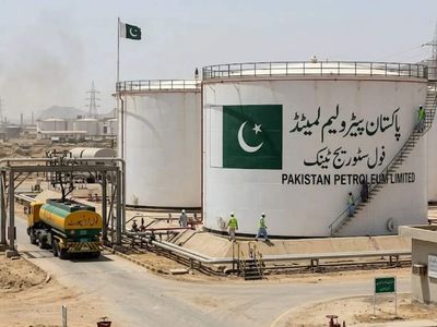 Pakistan plans oil reserves, storage push as Hormuz constraints expose vulnerabilities